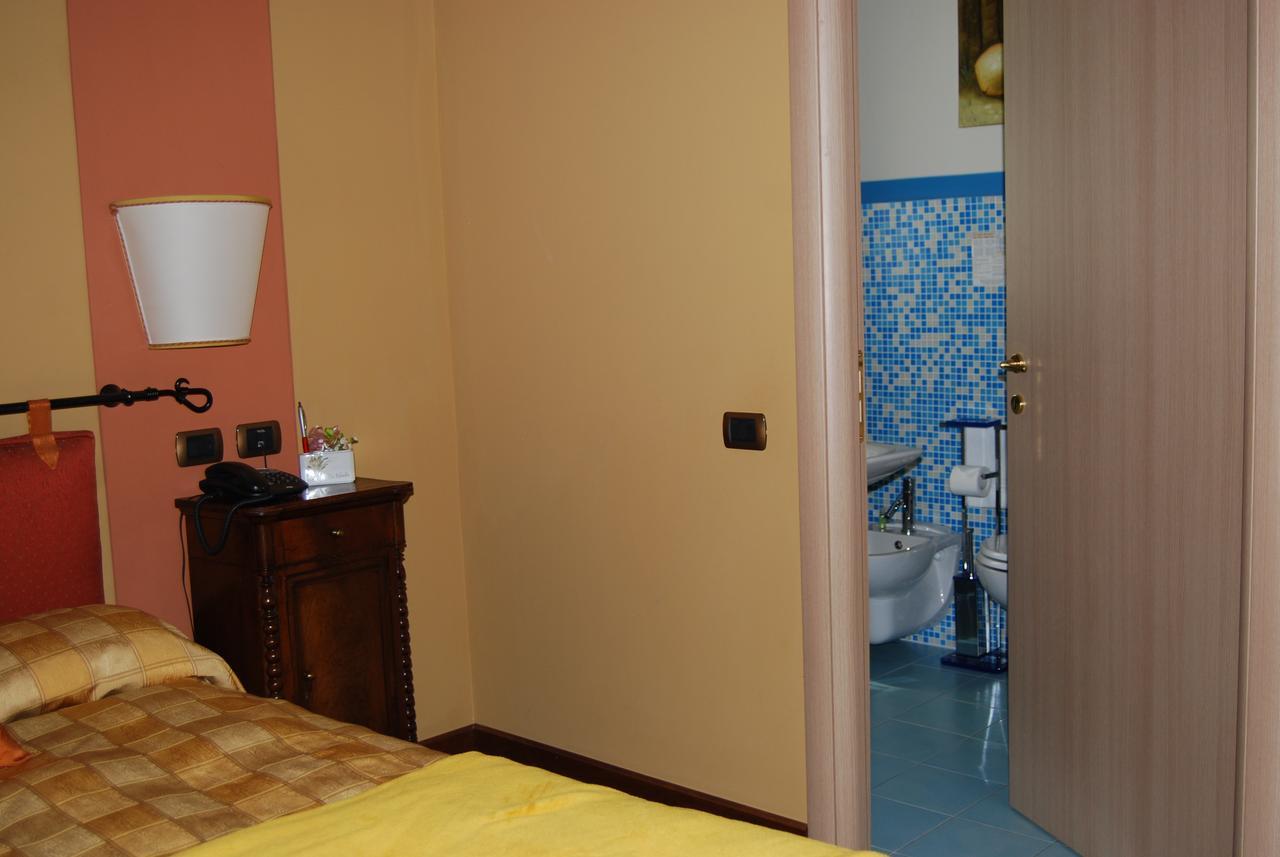 Hotel Locanda Da Carla Vigevano Extérieur photo