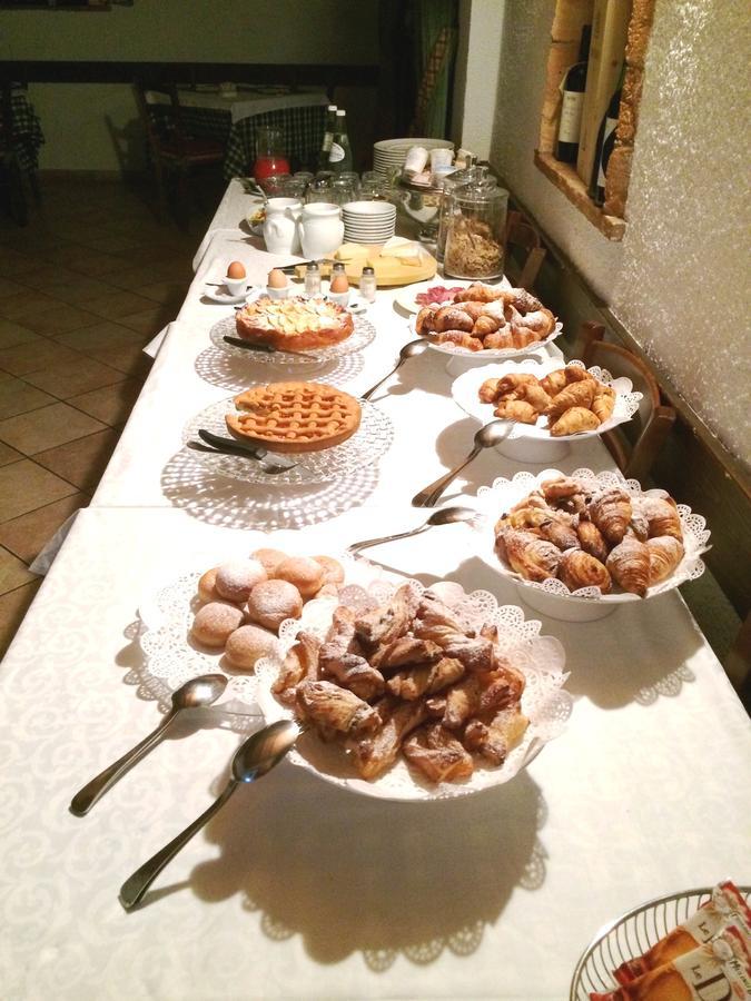 Hotel Locanda Da Carla Vigevano Extérieur photo